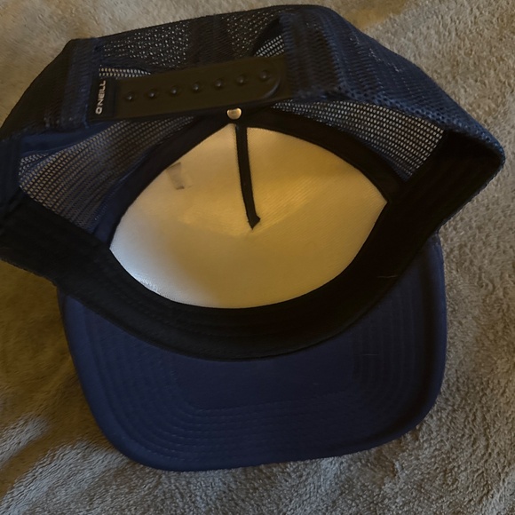 O’Neill snap back blue hat - Picture 3 of 4